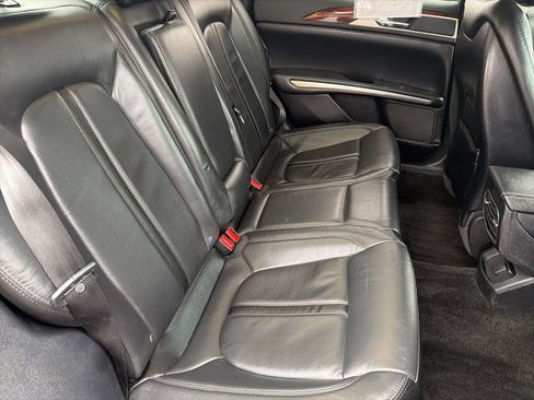 Used 2016 Lincoln MKZ Base w/ Equipment Group 200A Select image 21