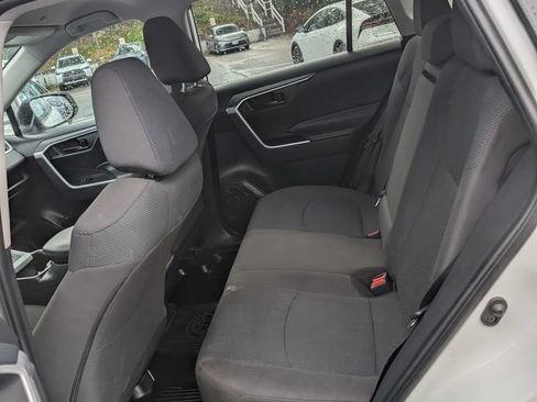 Certified 2024 Toyota RAV4 LE AWD/4WD image 16