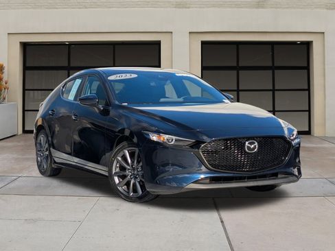 Used 2023 MAZDA MAZDA3 s image 31