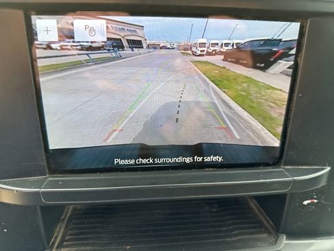 Used 2024 Ford F350 XLT image 26