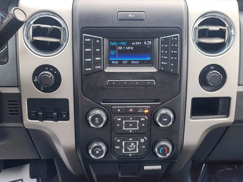 Used 2014 Ford F150 XLT w/ Equipment Group 302A Luxury image 12