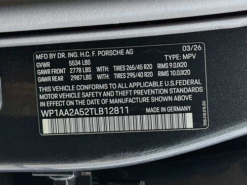 New 2026 Porsche Macan AWD/4WD image 33