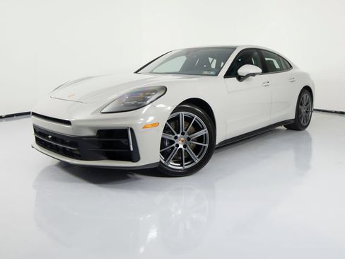 Certified 2026 Porsche Panamera 4 AWD/4WD image 6