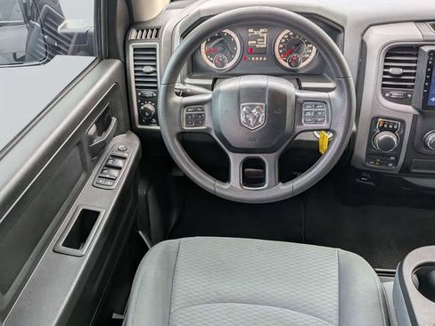 Used 2019 RAM 1500 Express w/ Express Value Package AWD/4WD image 15