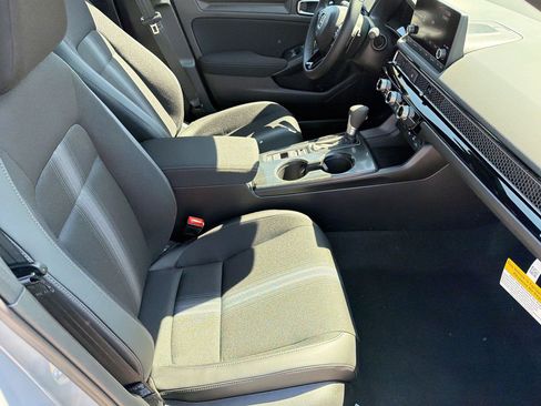 New 2026 Honda Civic Sport image 25