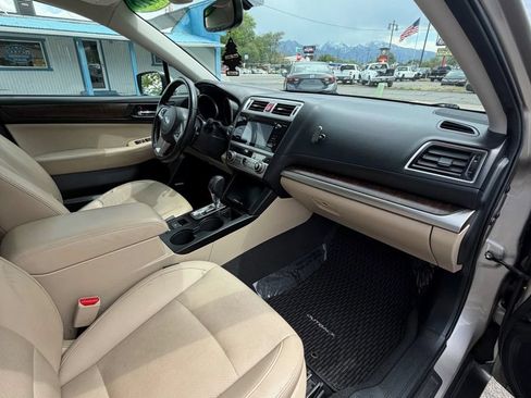 Used 2015 Subaru Outback 2.5i Limited AWD/4WD image 16