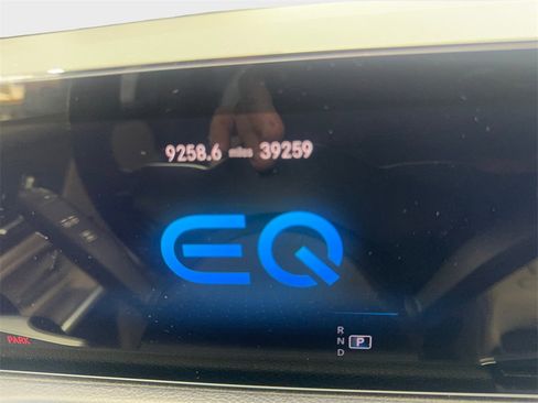Used 2023 Mercedes-Benz EQB 300 300 w/ Exclusive Package image 59