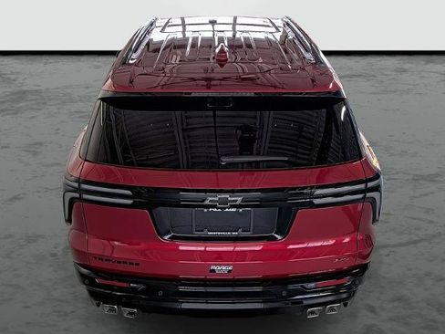 New 2026 Chevrolet Traverse RS w/ LPO, Floor Liner Package FWD image 3