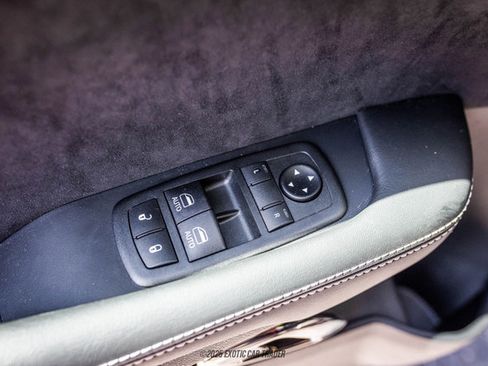 Used 2020 Dodge Challenger SRT Hellcat image 30