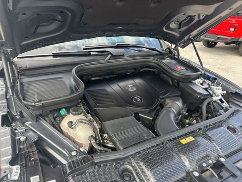 Used 2024 Mercedes-Benz GLE 450e 4MATIC image 16