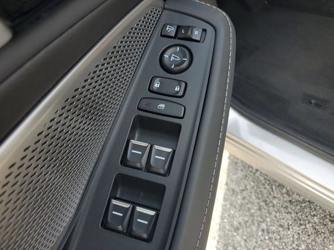 Certified 2024 Acura MDX FWD w/ Technology Package image 19