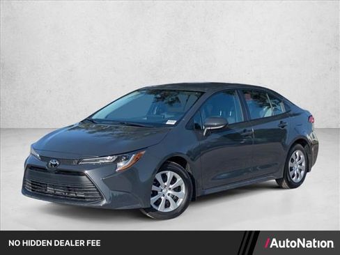 Used 2026 Toyota Corolla LE FWD image 1