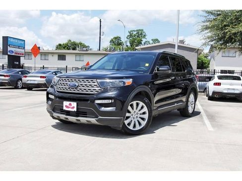 Used 2022 Ford Explorer Limited w/ Equipment Group 301A RWD image 1