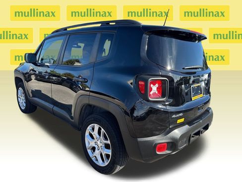 Used 2018 Jeep Renegade Latitude w/ Trailer Tow Group image 8
