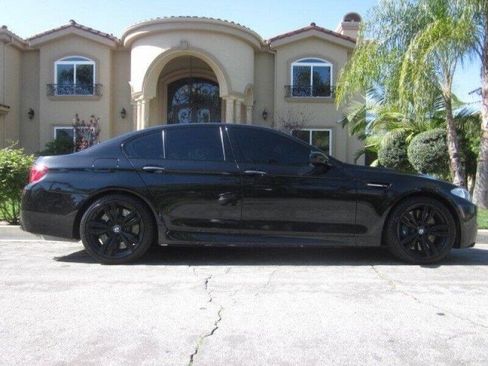 Used 2013 BMW M5 RWD image 7
