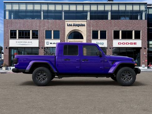 New 2026 Jeep Gladiator Sport image 21