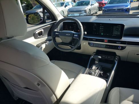 New 2026 Kia Sorento S w/ S Panoramic Sunroof Package FWD image 13