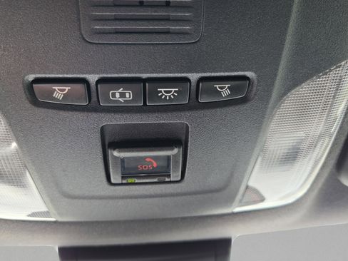 Used 2021 Toyota Corolla SE FWD image 31