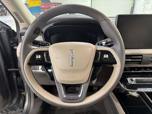 Used 2023 Lincoln Corsair FWD w/ Equipment Group 101A image 16