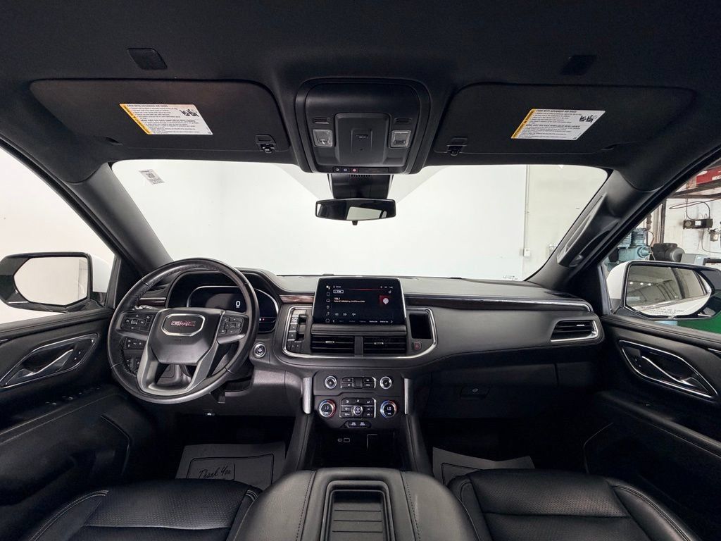 Used 2023 GMC Yukon SLE AWD/4WD image 12