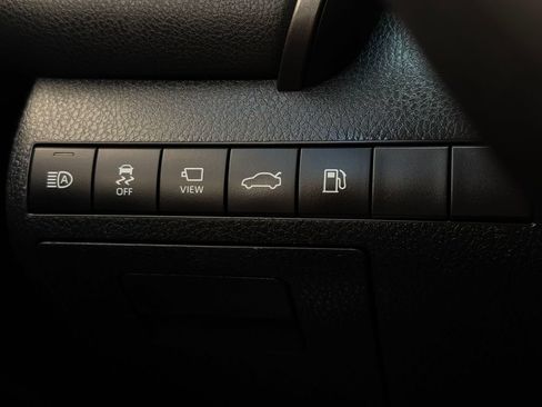 Certified 2018 Toyota Camry XSE w/ Audio Package FWD image 15