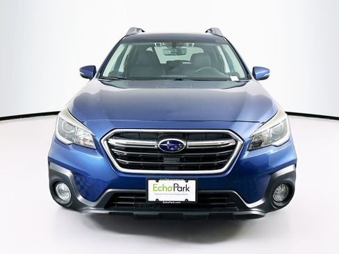 Used 2019 Subaru Outback 2.5i Premium AWD/4WD image 2