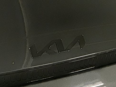 Certified 2024 Kia EV6 Light image 35