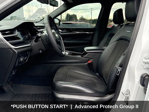 Used 2023 Jeep Grand Cherokee Trailhawk w/ Advanced Protech Group II image 11