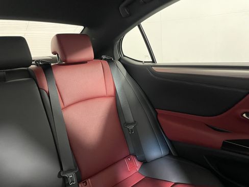 Used 2022 Lexus ES 350 F Sport image 15