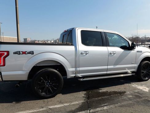 Used 2017 Ford F150 XLT w/ Equipment Group 302A Luxury image 9