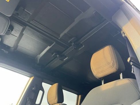 Used 2025 Ford Bronco Big Bend image 12