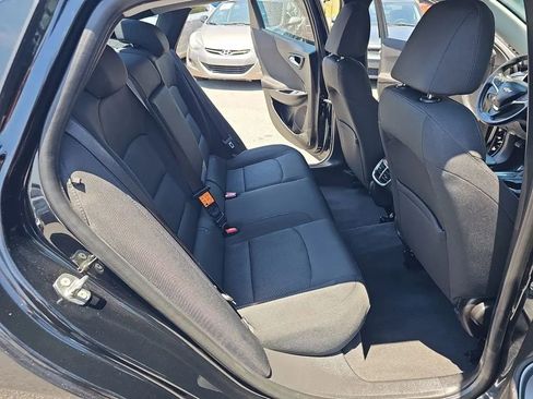 Used 2016 Chevrolet Malibu LT FWD image 15