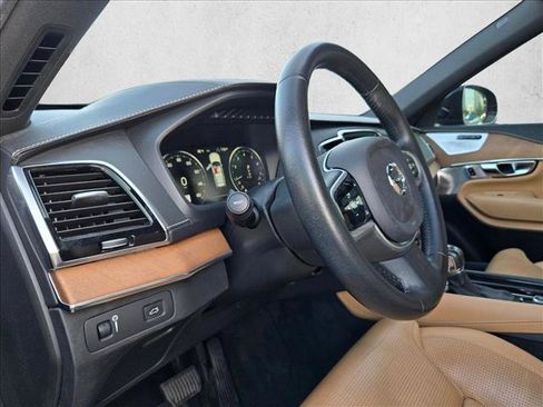 Used 2018 Volvo XC90 T6 Inscription w/ Convenience Package AWD/4WD image 5