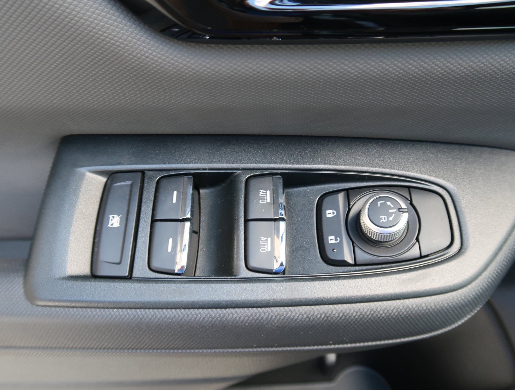 Certified 2025 Subaru Forester Sport AWD/4WD image 15