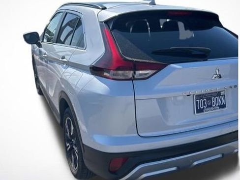 Used 2024 Mitsubishi Eclipse Cross SE image 9