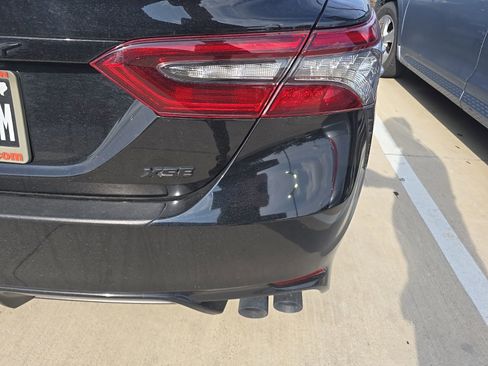 Used 2024 Toyota Camry XSE FWD image 7
