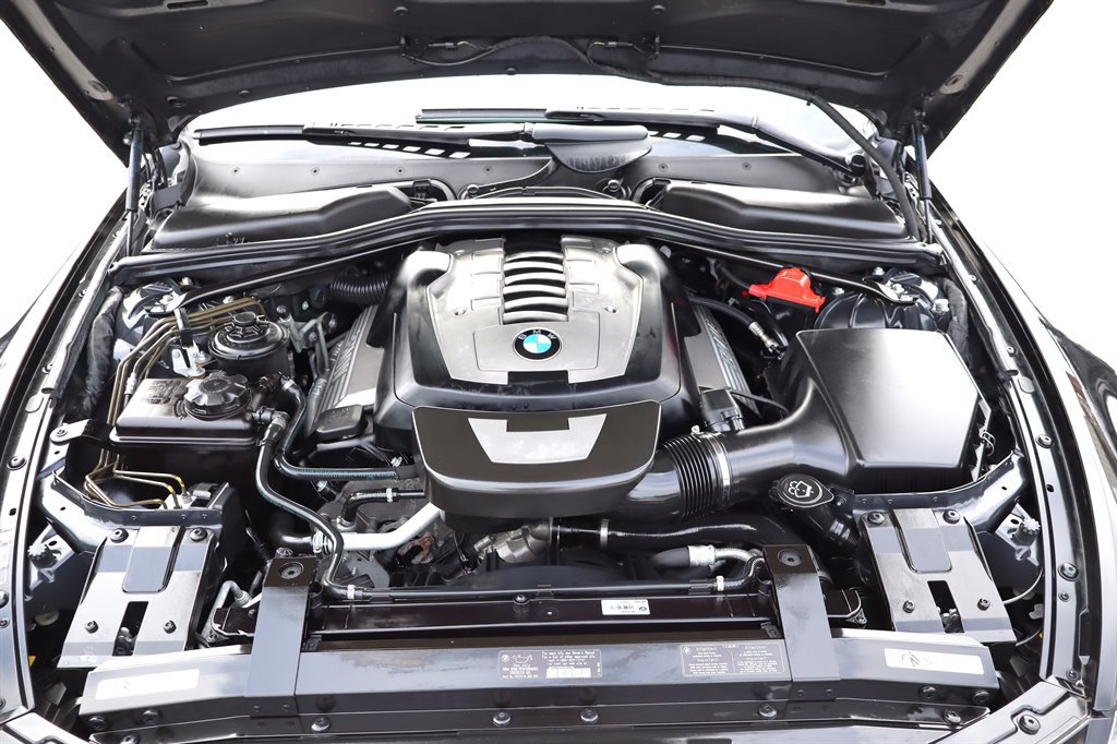 Used 2006 BMW 650i Convertible RWD image 41