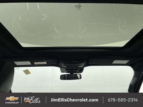 Used 2021 Ford Expedition XLT image 19