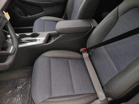 New 2026 Buick Envista Sport Touring w/ Convenience I Package FWD image 22