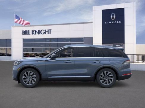 New 2026 Lincoln Aviator AWD image 3