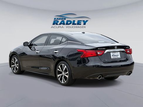 Used 2018 Nissan Maxima Platinum image 4