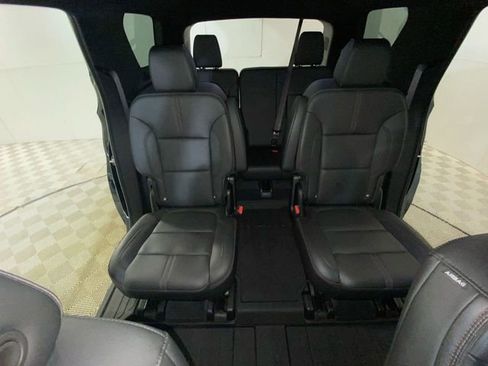Used 2023 Chevrolet Traverse RS w/ LPO, Floor Liner Package FWD image 10