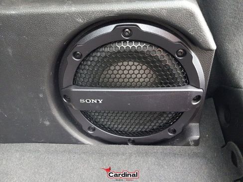 Used 2018 Ford Focus Titanium w/ Titanium Technology Package image 11