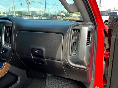 Used 2018 Chevrolet Silverado 1500 LTZ w/ Texas Edition AWD/4WD image 23