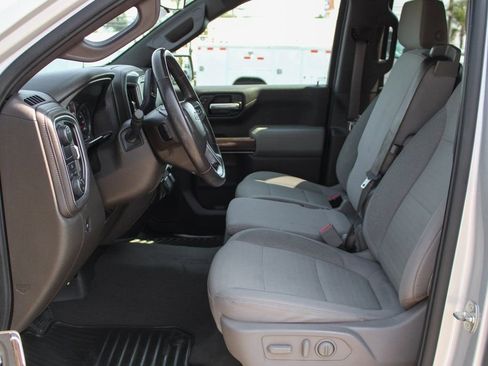 Used 2020 Chevrolet Silverado 1500 LT w/ Convenience Package image 13