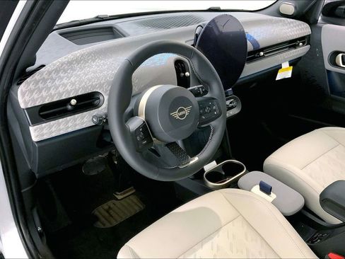 New 2026 MINI Cooper S image 4