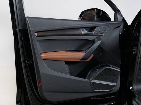 Certified 2023 Audi Q5 e Premium Plus w/ Premium Plus Package image 25