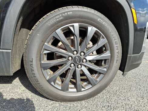 Certified 2023 Chevrolet Traverse RS w/ LPO, Floor Liner Package AWD/4WD image 9