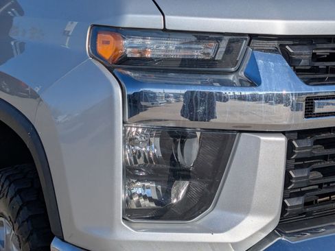 Certified 2022 Chevrolet Silverado 3500 LT w/ Convenience Package image 10