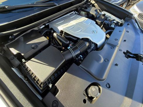 Used 2021 Lexus GX 460 Premium w/ Premium Plus Package image 4